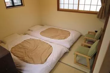 Pensió Guest House Roji To Akari