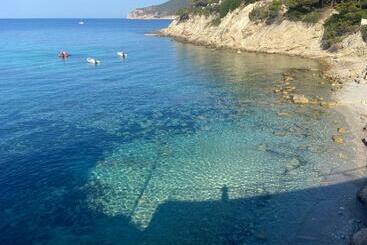 Апарт-отель Puntblanc Residences