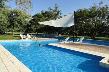 هتل آپارتمان Solares De La Laguna