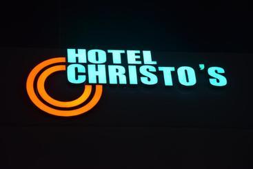 Hostel Christo's