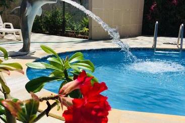 تختخواب و صبحانه Ruta Del Sol