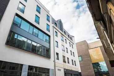 Auberge De Jeunesse Charleroi Youth Hostel