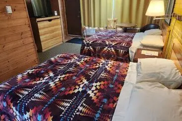 Motelli Cedar Creek Resort