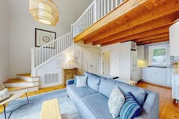 Periwinkle Cottage Sunny Cottage In Westport Island Overlooking The River