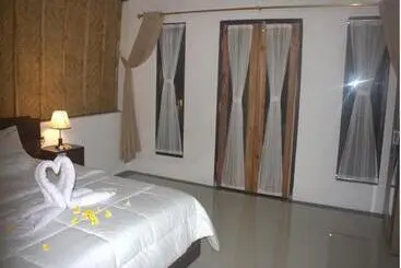 Sebrang Hills Bungalow