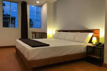 Central Bed & Breakfast