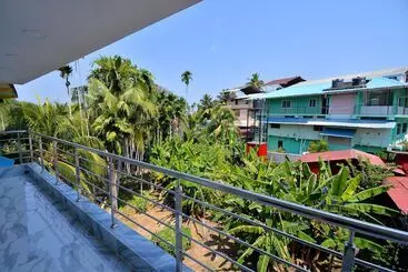 پانسیون Om Guest House