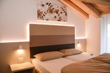 ペンション Theresia