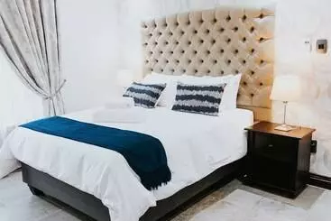 Pensionat Iso'bella Vita Guesthouse
