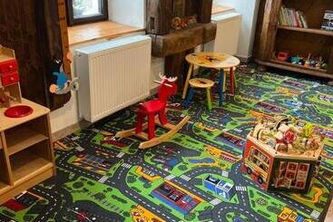 膳宿费 Penzion Panský Dům