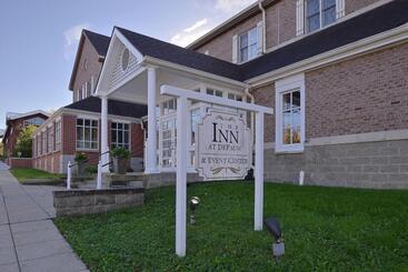 ユースホステル Inn At Depauw