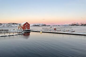 Курорт Norsk Havbrukssenter Rorbuer