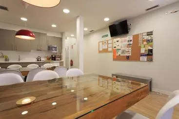 Albergue De Pamplona Iruñako