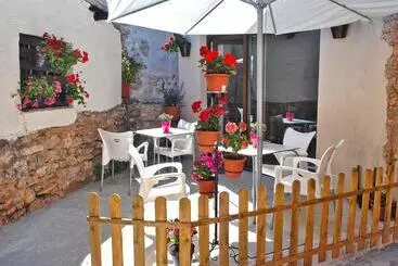 Majatalo Hostal Bar Restaurante La Fuente