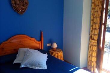 פנסיון Casa Es Neres