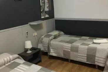 Pensión Hostal Restaurante Avenida De Madrid