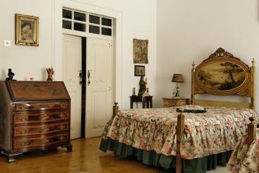 هتل Solar Das Avencas