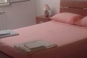 Апарт-отель Appartamenti A Pochi Passi Dal Mare