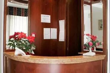 هتل آپارتمان Residence Olimpo