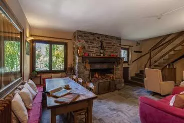 Albergue Chambres D'hôtes Les Murès Du Mercantour