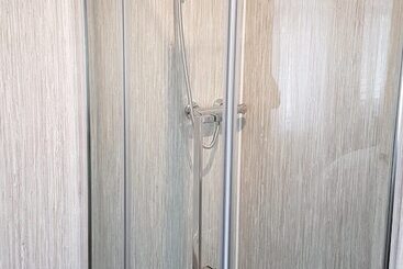 پانسیون Maclean Guest House