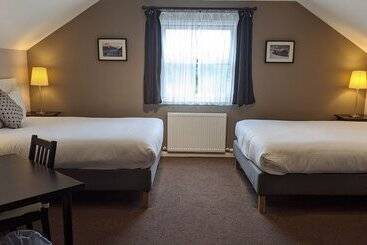 Pansiyon Maclean Guest House