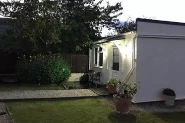 ペンション The Engine Shed