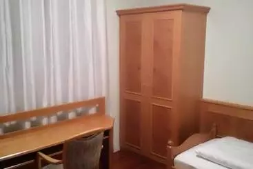 ペンション Gaststätte Peperoni