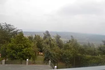 پانسیون Jari Inn Bistro