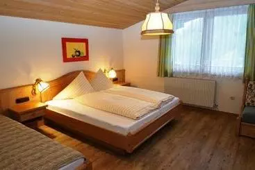 Appartementhaus Sennhüttn