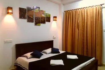 Pensió Weligama Watergate