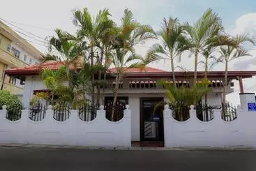 Albergue Bon Voyaage Tourist Inn