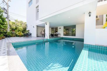 Пансион Baan Hinwong