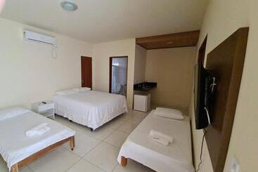 پانسیون Pousada Do Porto Mar