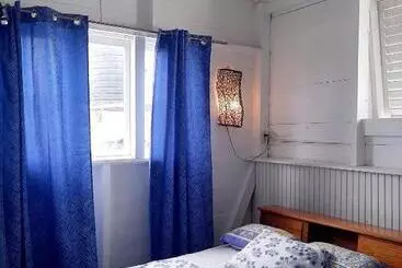 Majatalo Onelovecottagetobago Upstairs Apartment