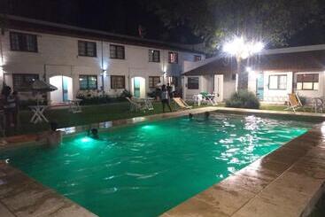 هتل آپارتمان Miraverde