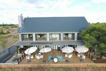 بنسيون Game View Lodge