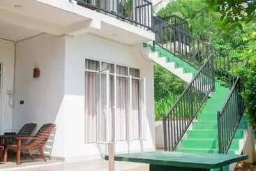Majatalo Villa Serenity Jayavikumgama