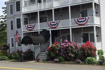 הוסטל The Lynwood Inn