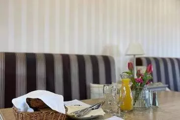 پانسیون Divá Kačica Restaurant & Pansion