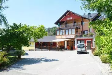 پانسیون Gostilna S Prenocisci Danica