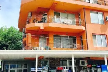 Pension Dream House
