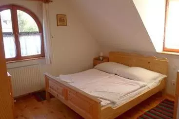 Pensão Aranyház Apartmanszállás