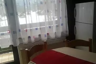 پانسیون Apartments & Rooms Stare