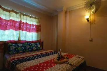 ペンション Pich Guesthouse