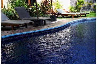 מלון דירות Niramaya Villa