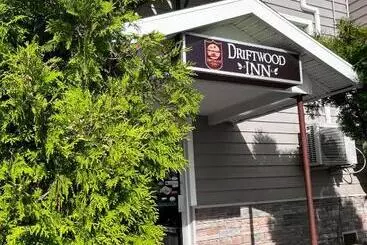 Retkeilymaja Driftwood Inn