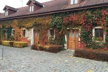 Majatalo Penzion Ve Stoleti