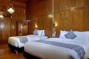 Hotel Kampoeng Joglo Boutique