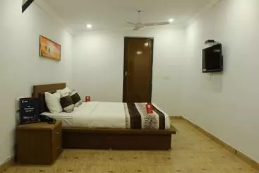Hotel OYO 5727 Coco Homes
